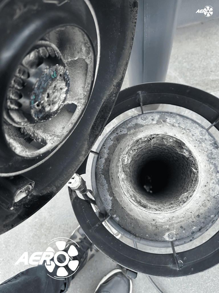 saastunud ventilaator ja püstak